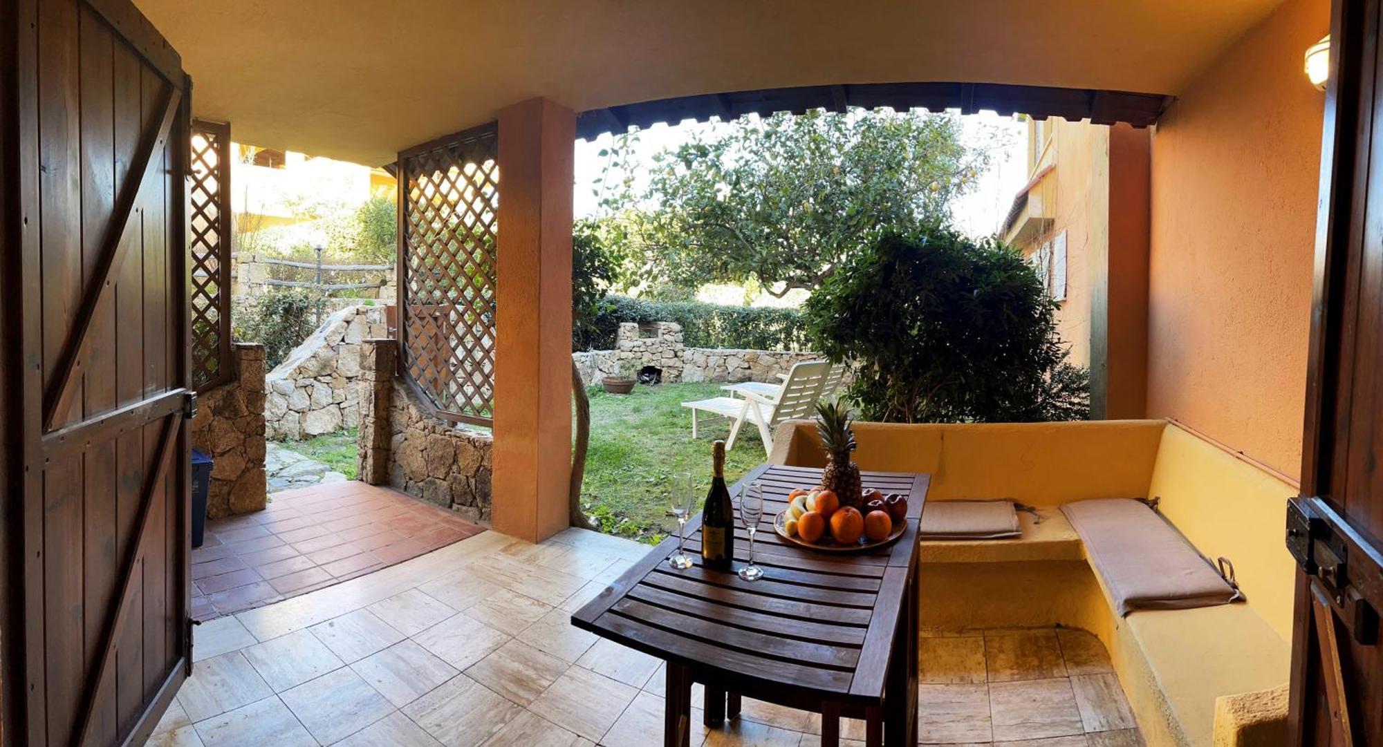 Ampio Trilocale Sul Golfo Di Marinella Villa มาริเนลลา ภายนอก รูปภาพ